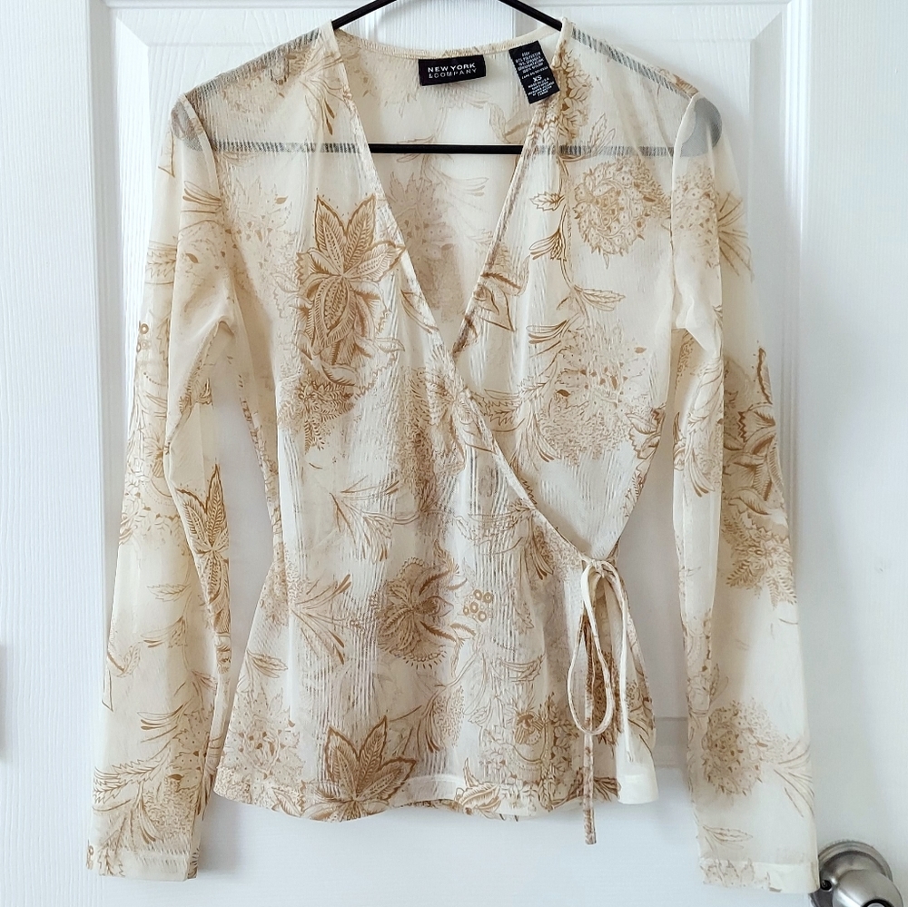 Vintage New York and Company Wrap-Around Long Sleeve Mesh Top